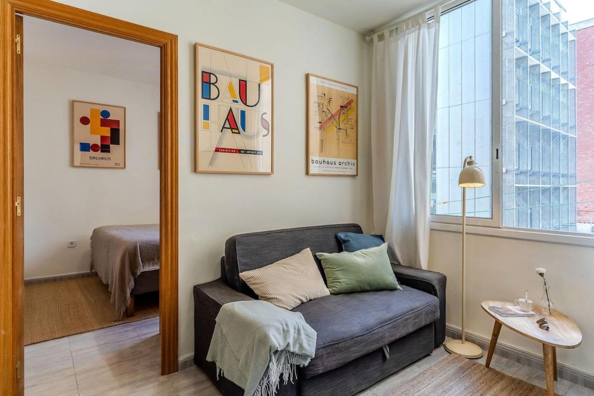 Canela Homes Arc De Triomf
