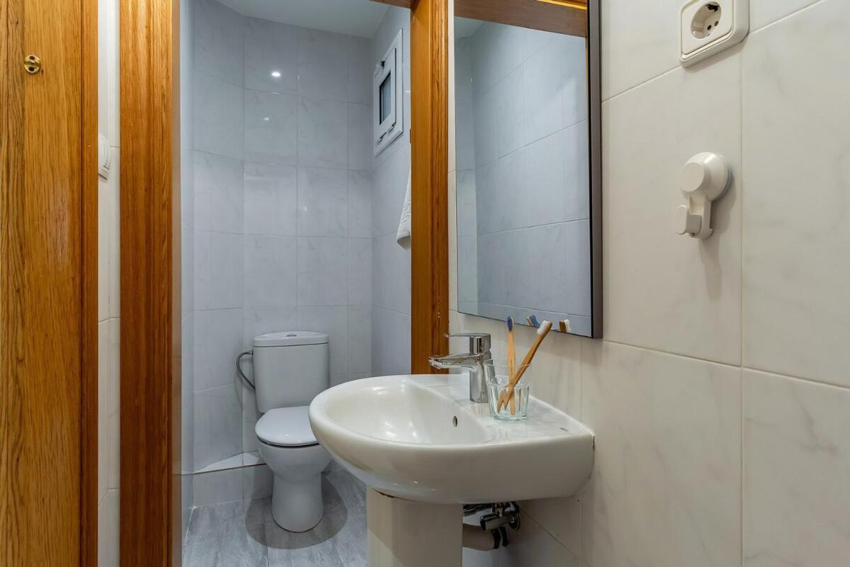 Canela Homes Arc De Triomf *